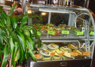 Mogio's Interior
